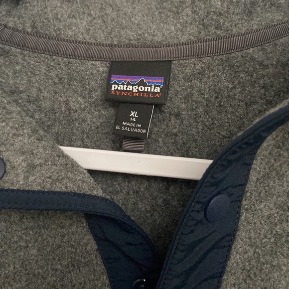 Patagonia Fleece Pullover - Picture 2 of 2